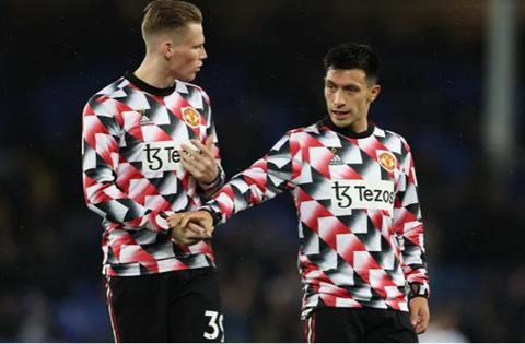 Lisandro Martinez theo chân Scott McTominay đến Napoli?