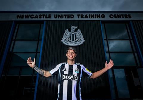 Vượt mặt Real và Barca, Newcastle đón thần đồng người TBN
