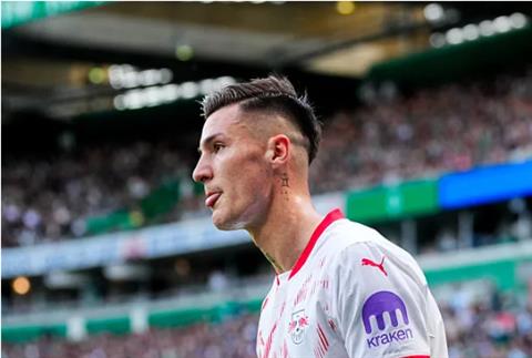 Arsenal được khuyên dốc toàn lực chiêu mộ Benjamin Sesko