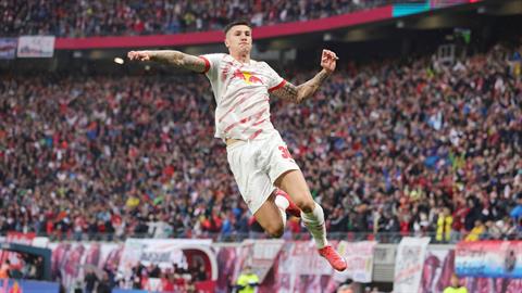 Arsenal chính thức tiếp cận RB Leipzig để hỏi mua Benjamin Sesko