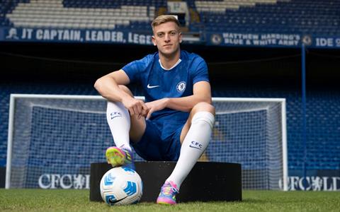 Chelsea có giải được bài toán trên hàng công với Liam Delap?