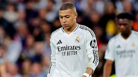 Kylian Mbappe nói gì khi PSG vô địch C1 mà không có anh?