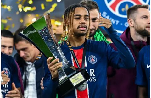 Liverpool chiêu mộ sao khủng PSG sau thương vụ Florian Wirtz
