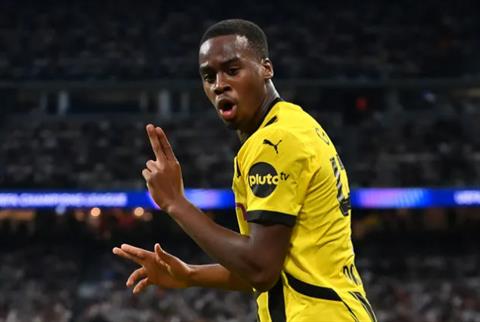 Dortmund chốt thời điểm bán Jamie Gittens cho Chelsea