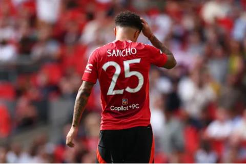 Jadon Sancho hết cửa quay trở lại Dortmund ở Hè 2025