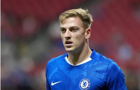 Arsenal bị chỉ trích vì bỏ qua cơ hội chiêu mộ Liam Delap 
