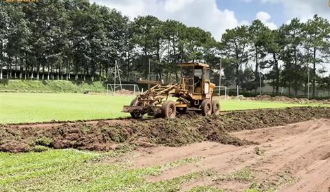 HAGL nâng cấp toàn bộ mặt sân sau hơn 20 năm