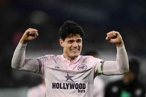 Arsenal nhắm đội trưởng Brentford thay thế Thomas Partey