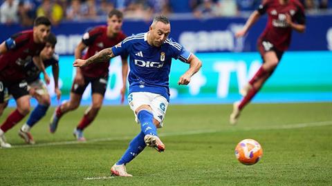 Santi Cazorla giúp Real Oviedo trở lại La Liga sau 24 năm