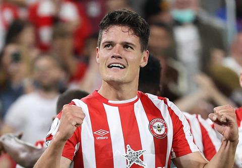Arsenal và Tottenham theo đuổi ngôi sao của Brentford