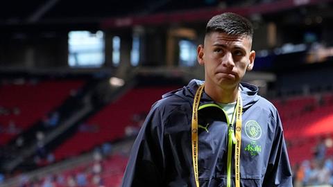 Sao Man City đen đủi dính chấn thương nặng