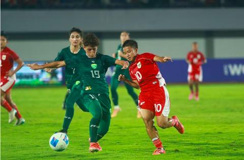 Dàn cầu thủ nhập tịch Indonesia nguy cơ bị loại khỏi giải châu Á