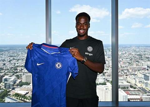 Jamie Gittens: Trở lại để viết tiếp giấc mơ dang dở cùng Chelsea