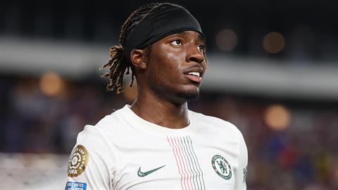 HLV Enzo Maresca thừa nhận một điều về Noni Madueke