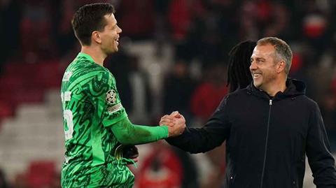 Wojciech Szczesny ở lại Barca thêm 2 năm