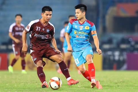 Dàn tuyển thủ Việt Nam bất lực trước Thái Lan