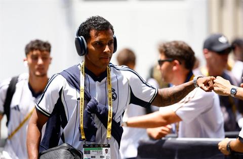Lối thoát nào cho Rodrygo?