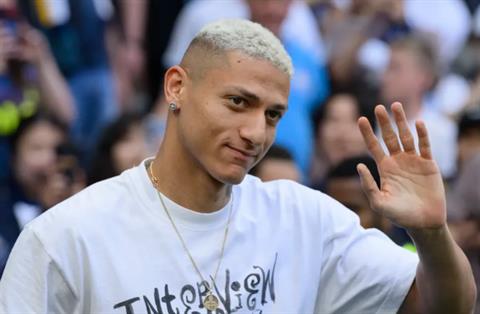 Lộ bến đỗ mới của Richarlison