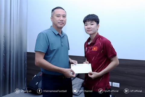 Nữ tuyển thủ Việt Nam phẫu thuật thành công