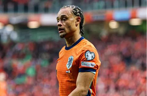Xavi Simons có câu trả lời cho Arsenal và Chelsea