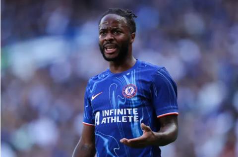 Chelsea chốt giá bán Raheem Sterling 