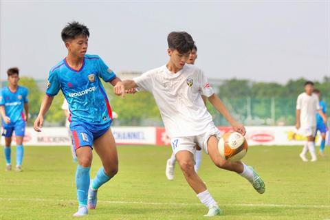 Xác định 8 đội bóng vào tứ kết Giải U15 Quốc gia 2025
