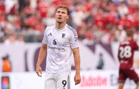 Juventus quyết tâm ký hợp đồng với Rasmus Hojlund