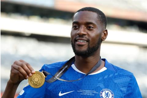 Chelsea có câu trả lời cho Crystal Palace và West Ham vụ Tosin Adarabioyo