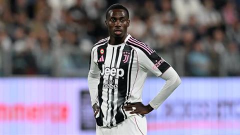 Người đại diện của Timothy Weah chỉ trích gay gắt Juventus