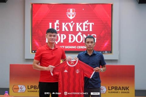 Tiền đạo Xuân Nam tái xuất V.League, đầu quân cho CLB Hải Phòng
