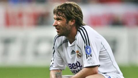Antonio Cassano chia sẻ về những ngày "điên rồ" tại Real Madrid