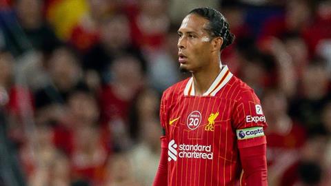 Virgil van Dijk khiến NHM Liverpool lo lắng trước thềm mùa giải mới