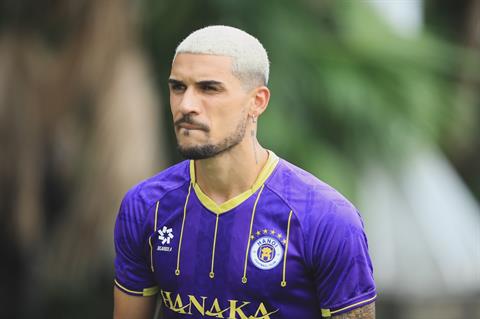 Hà Nội FC chưa đăng ký Hendrio dự V.League 2025/26