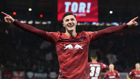Benjamin Sesko ra mắt tại Old Trafford ngay hôm nay