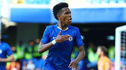 Estevao Willian tỏa sáng rực rỡ trong ngày ra mắt Chelsea