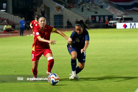 Huỳnh Như được vinh danh sau trận thắng ĐT nữ Thái Lan