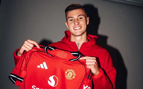 Benjamin Sesko: Canh bạc cho tương lai của Manchester United