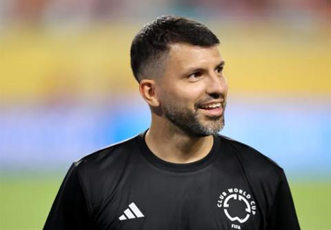 Sergio Aguero đưa ra dự đoán về Top 4 Ngoại hạng Anh 2025/26