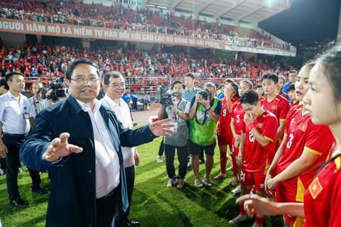 Thủ tướng biểu dương tinh thần thi đấu của ĐT nữ Việt Nam