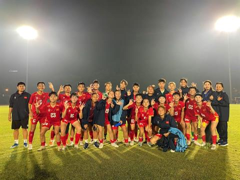 U16 nữ Việt Nam có trận thắng đậm trong ngày ra quân tại giải ĐNA
