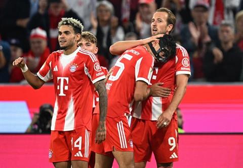 Kane lập hattrick, Bayern Munich thắng tưng bừng ngày ra quân Bundesliga 2025/26