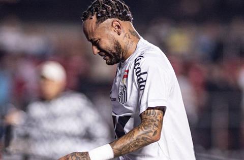 Neymar dính chấn thương, bỏ ngỏ khả năng góp mặt ở VL World Cup