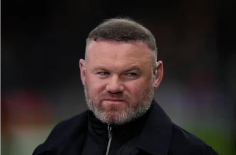 Wayne Rooney thúc giục MU mua thêm cầu thủ