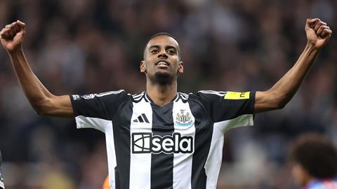 Liverpool nâng giá hỏi mua Alexander Isak