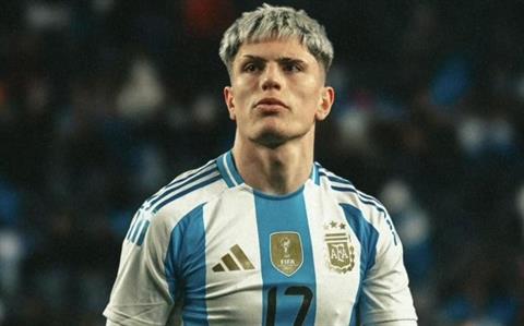 Tiểu sử cầu thủ Alejandro Garnacho