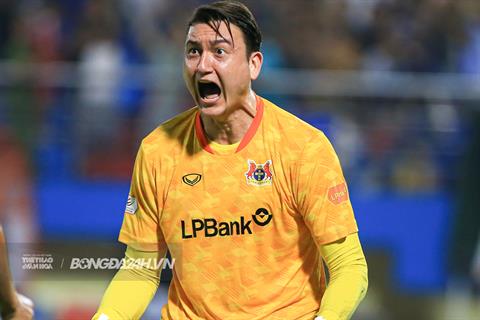 HLV Kim Sang Sik chọn Đặng Văn Lâm, loại Nguyễn Filip