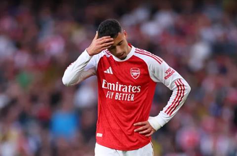 Adebayor muốn Arteta trao cơ hội đá chính cho Gabriel Martinelli 