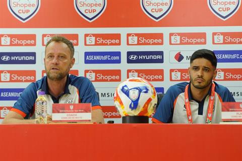 HLV Polking tự tin trước trận gặp Cebu tại Shopee Cup