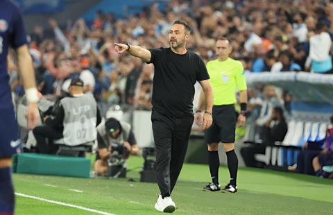 Roberto De Zerbi sẵn sàng dẫn dắt Tottenham ngay lúc này