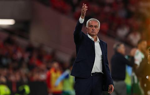 Jose Mourinho đánh giá cao một Chelsea thiếu Cole Palmer